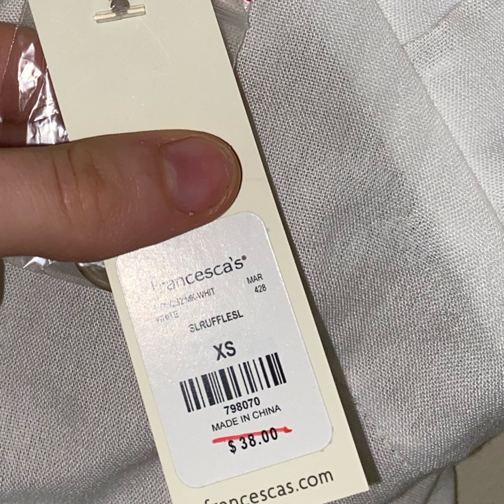 White button blouse - Picture 3 of 5